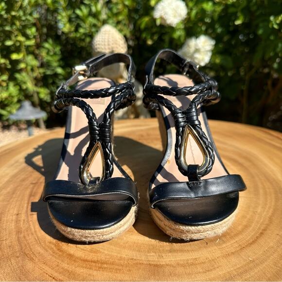 DOLCE VITA Wedge Sandals in Black Leather and Gold Hardware Size 6 - Picture 2 of 6